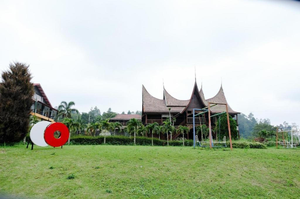 Capital O 892 Grand Pujon View Hotel And Resort Batu  Eksteriør billede