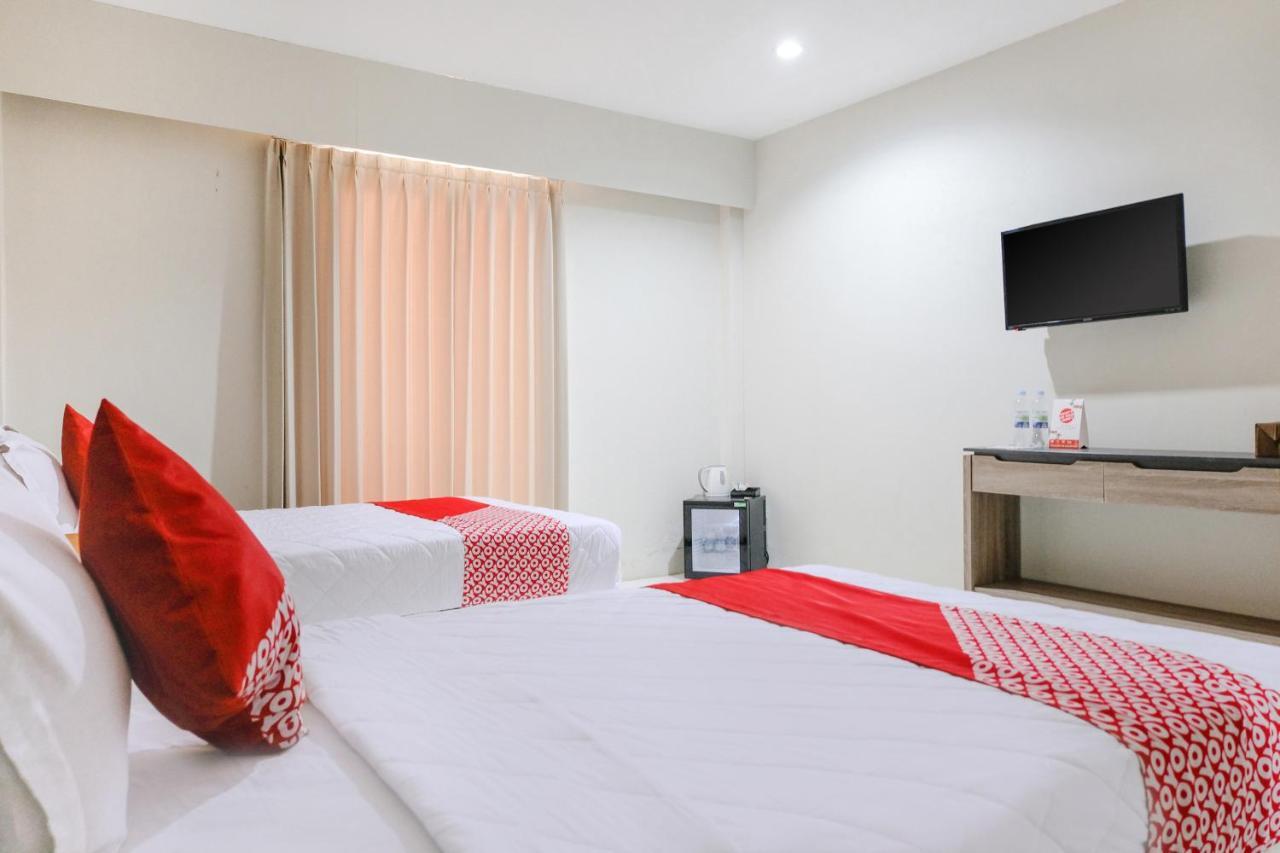 Capital O 892 Grand Pujon View Hotel And Resort Batu  Eksteriør billede