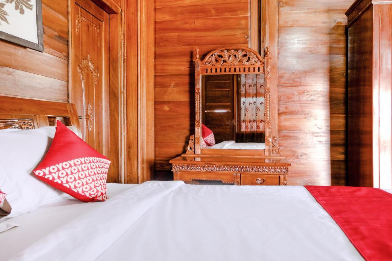 Capital O 892 Grand Pujon View Hotel And Resort Batu  Eksteriør billede