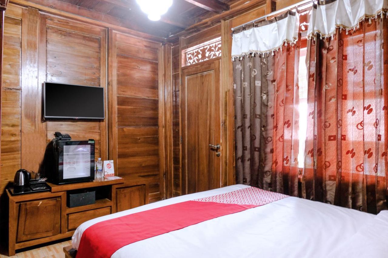 Capital O 892 Grand Pujon View Hotel And Resort Batu  Eksteriør billede